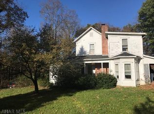 229 Cuppett Rd, New Paris, PA 15554