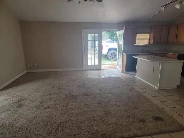 387 Denison Dr — Photo 7