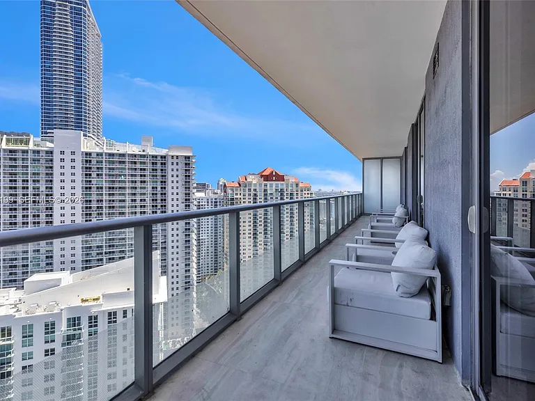 1300 Brickell Bay Dr #3408 — Photo 23