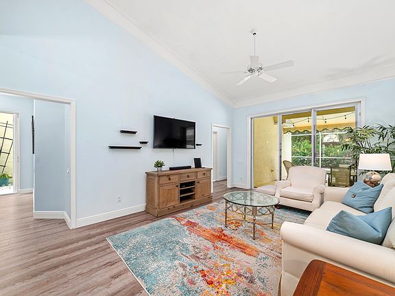 3rd image of 108 Princewood Lane