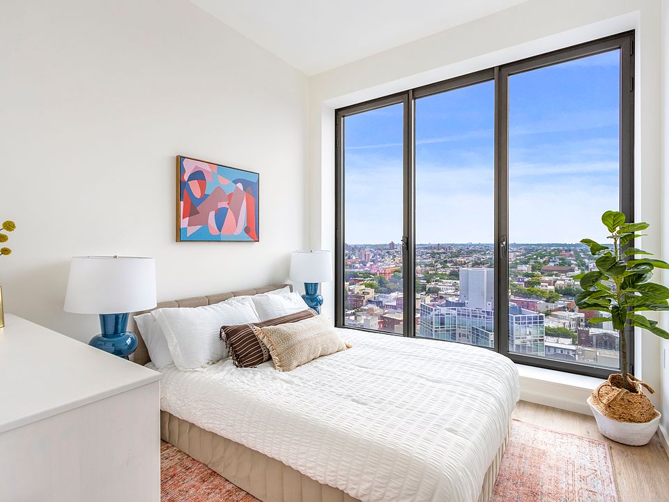 1st image of 545 Vanderbilt Ave APT 12I