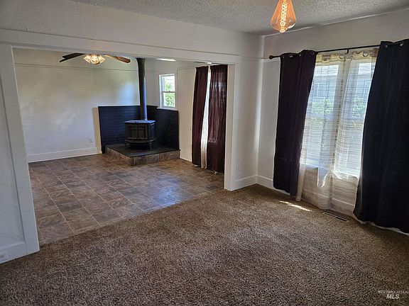 4th image of 621 7th St