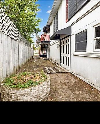 3rd image of 1536 Half Heights Blvd