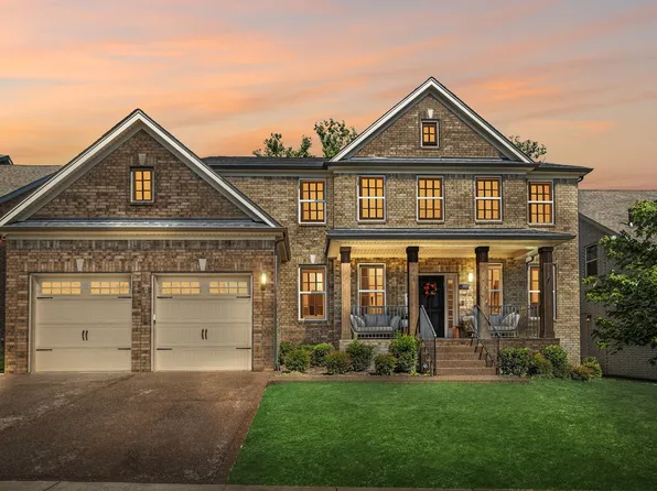 9015 Grayson Cir, Mount Juliet, TN 37122
