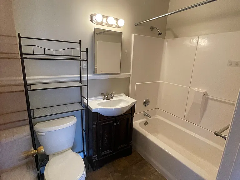 252 Spring St #20 — Photo 10
