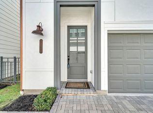 9551 Neuens Rd #B, Houston, TX 77080