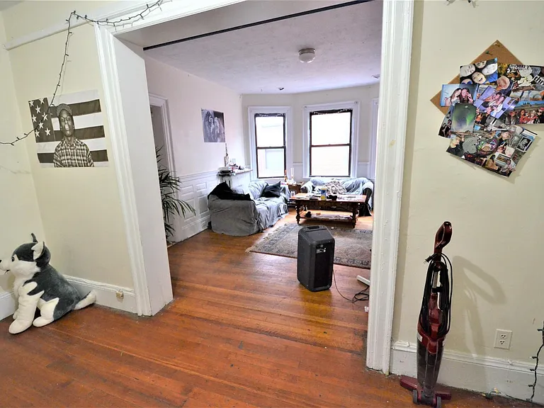 115 Gainsborough St #4 — Photo 3