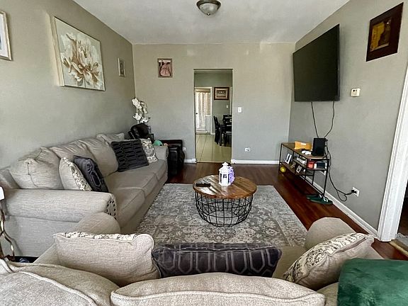 3rd image of 1428 S 51st Ave