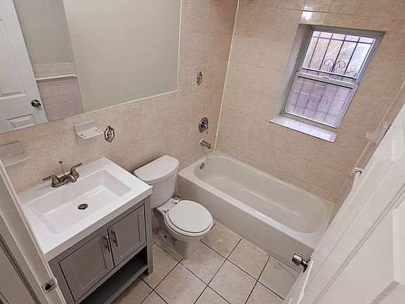 5th image of 51 Holland St #1-C
