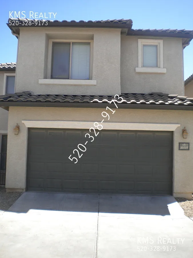 3 Beds / 3 Bath - Owner/Agent — Photo 1