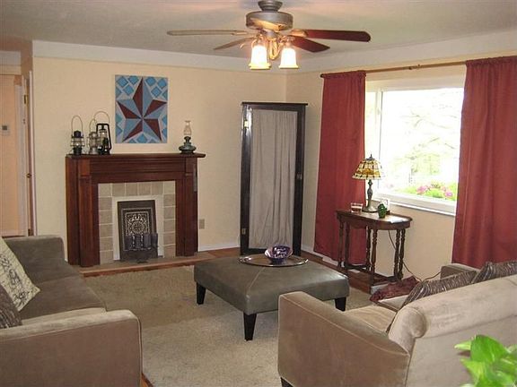 3rd image of 3501 Gailynn Dr