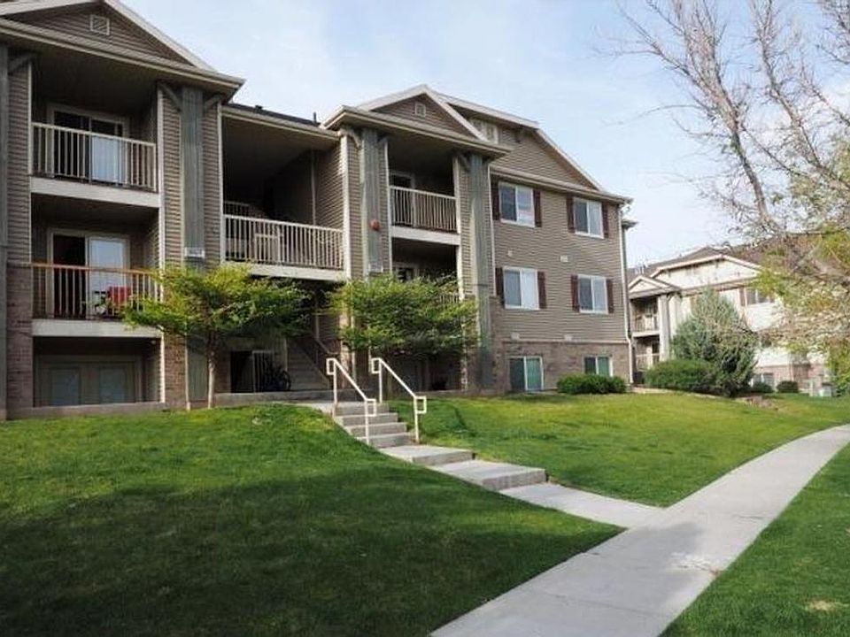 front of building. unit is top left in this photo