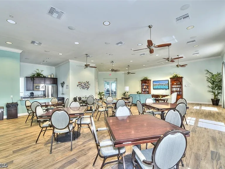 3200 Birch Tree Ln — Photo 37