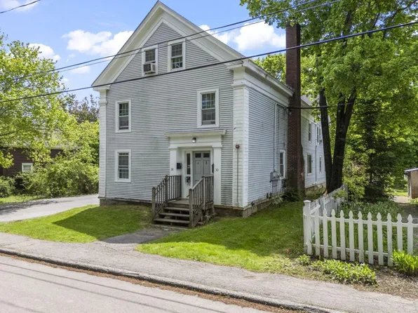 30 Chestnut Street, Rockland, ME 04841
