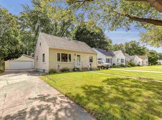 1139 Mather St, Green Bay, WI 54303