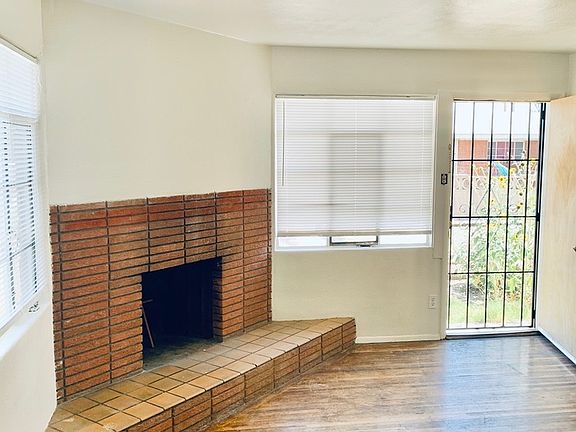 3rd image of 1033 Louisiana Blvd SE Unit A