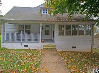 153 20th Ave SW, Hickory, NC 28602