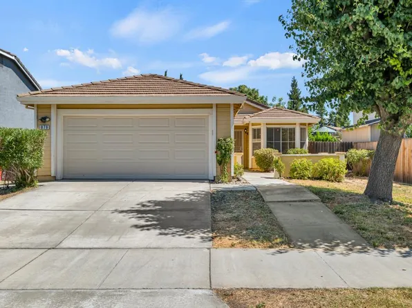 879 Farnham Ave, Woodland, CA 95776