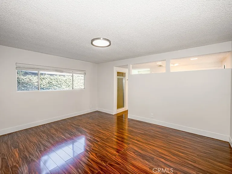 19443 Superior St — Photo 11