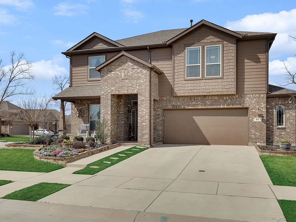 1st image of 51 Oakmont Dr