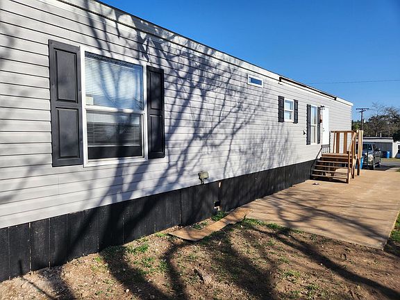 2nd image of 301 Wood Dr