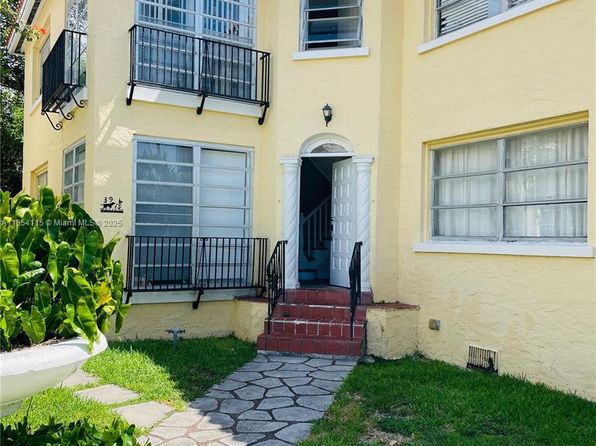 39 Sidonia Ave #4