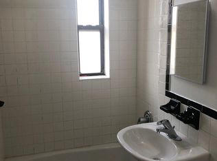 1290 Grand Concourse APT 2B, Bronx, NY 10456