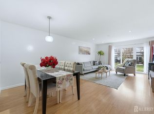 334 McDowell Dr, East Brunswick, NJ 08816