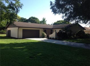 912 Julie Ln, Lakeland, FL 33813