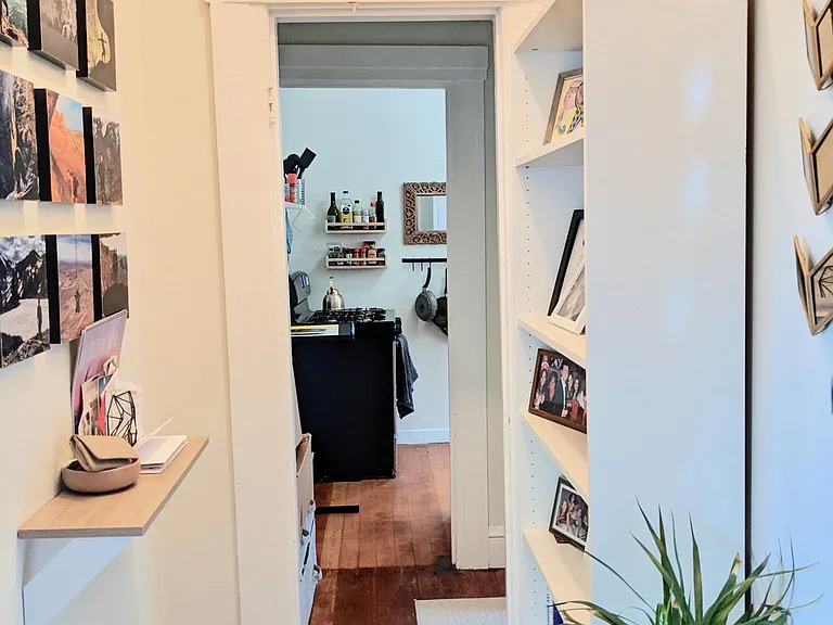 2906 Telegraph Ave — Photo 3