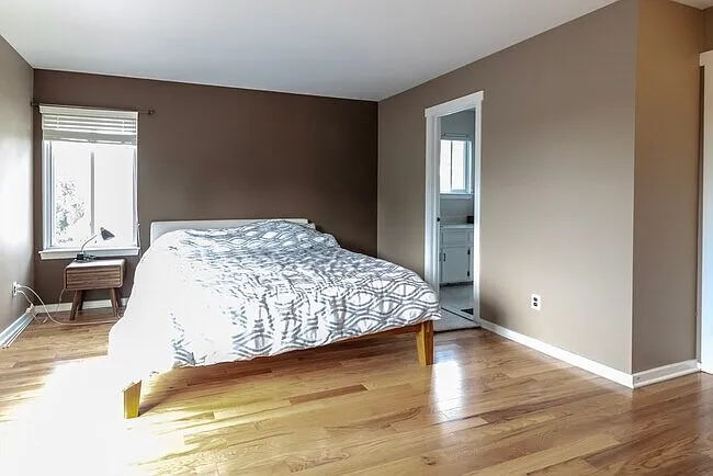 Master bedroom in 2nd floor
