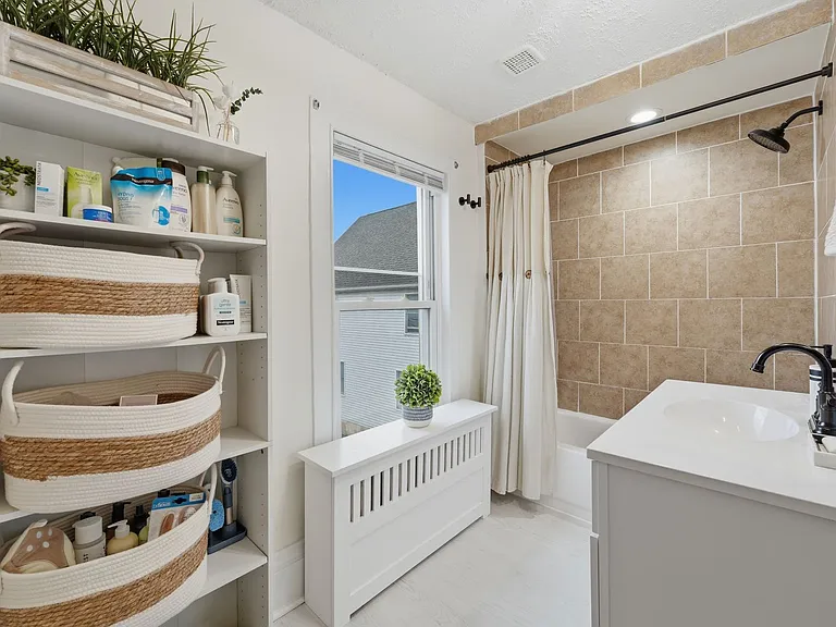 7 Fairview Ave — Photo 20
