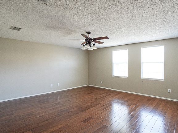 5th image of 3022 Dusty Ridge Dr