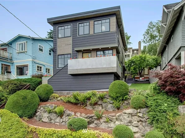 2548 13th Ave W, Seattle, WA 98119