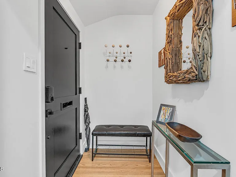 5614 Coliseum St — Photo 3