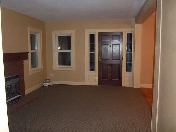 4th image of 1538 Temple Ave