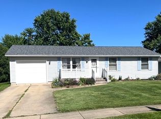 335 N Linn St, Princeton, IL 61356
