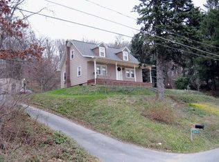 4594 Klinesville Rd, Columbia, PA 17512