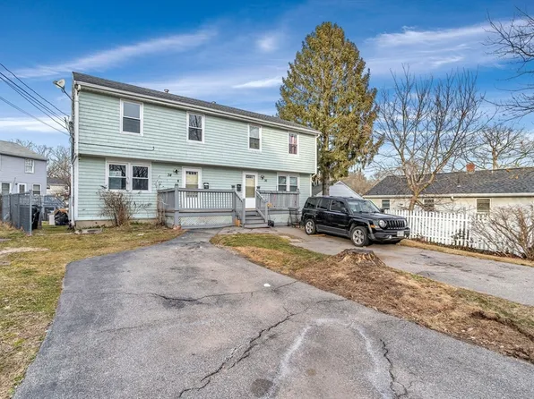 34-36 Silvia Ct, Hyde Park, MA 02136