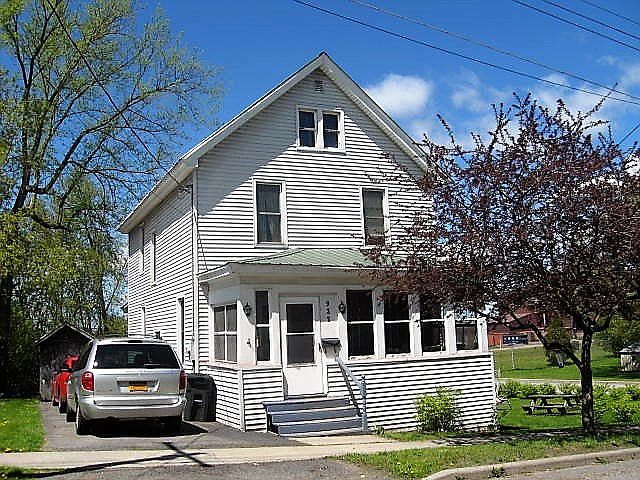 1st image of 932 Washington St