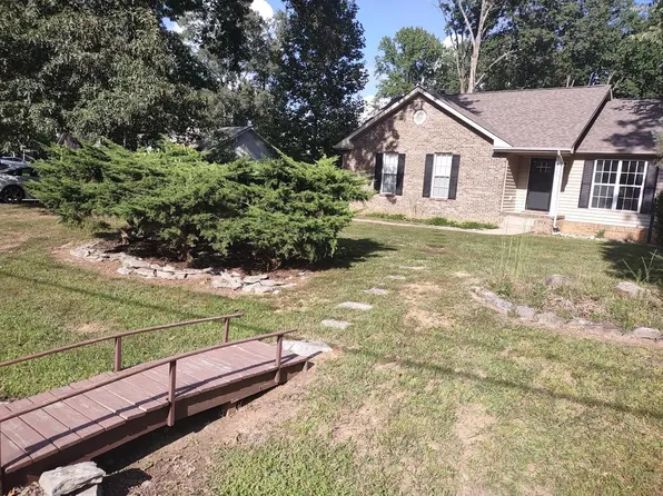 3300 Backridge Rd, Woodlawn, TN 37191