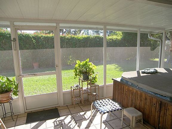 Lanai and Spa