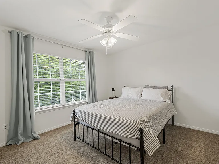 1694 McLennan Crossing Rd — Photo 20