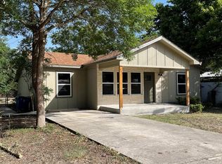405 Patton Ave, Kerrville, TX 78028