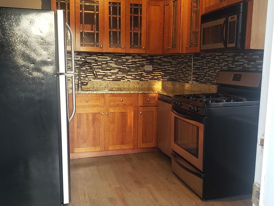 1st image of 3711 W School St #2