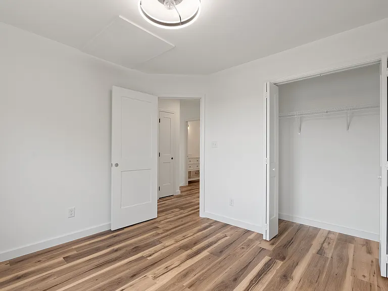 726 Belleaire Ave — Photo 18