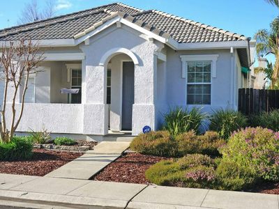30 Cafaro Cir, Sacramento, CA, 95834