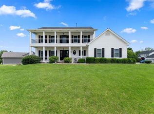 1496 Amber Wave Dr, O'Fallon, MO 63366