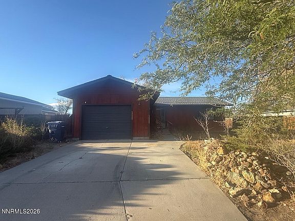 2nd image of 356 Appaloosa Way