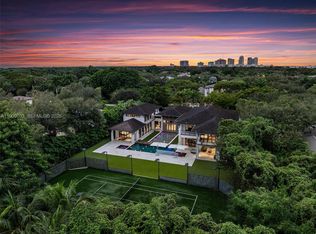 Pinecrest, Pinecrest, FL 33156